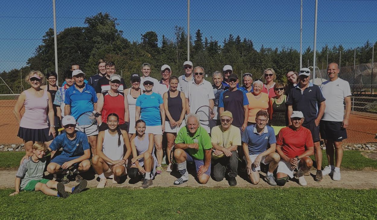 Strahlendes Tenniswochenende des TC Isny in Flawil